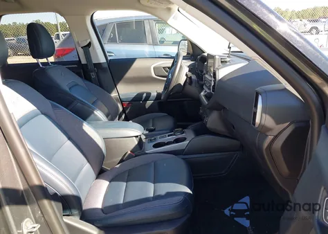 2024 Ford Bronco Sport Outer Banks z USA, uszkodzony, nr VIN 3FMCR9C65RRE14942